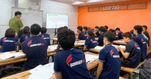 Cen Academy quy tụ đội ngũ giảng viên giàu kinh nghiệm